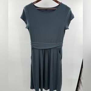 Quince Women’s L Tencel Lyocell Knit Dress Green Short Sleeve Empire Waist